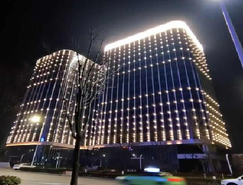 天台亮化工程安装注意事项。